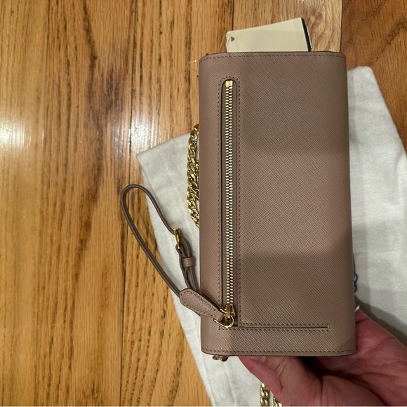 Prada Saffiano Leather Wallet with chain. NEW! - Picture 8 of 10